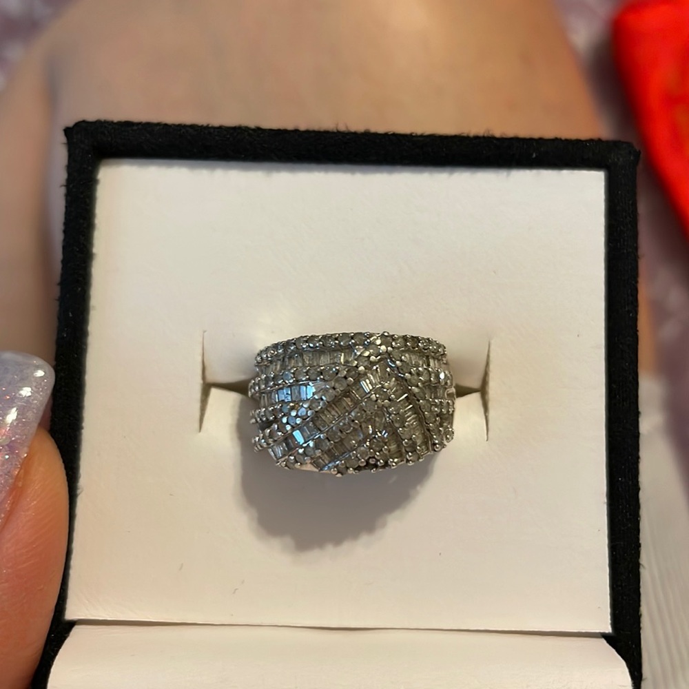 Beautiful 1.55 ct natural real Diamond in sterling sliver ring